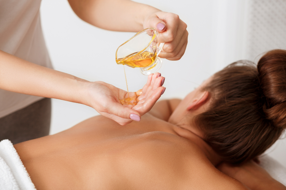 Thai Aromaöl Massage